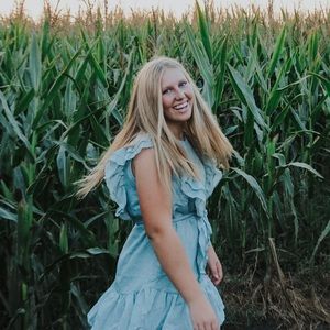 Meet your Posher, Anneliese